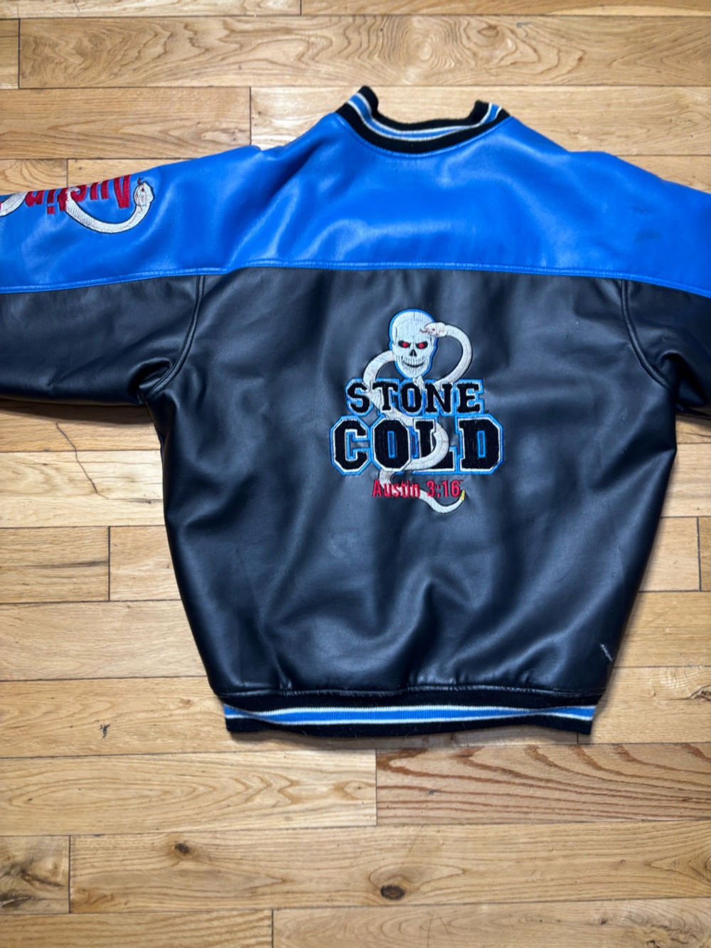 Vintage 1999 WWF Stone Cold Steve Austin Titan Sports Varsity Jacket M - Picture 5 of 8